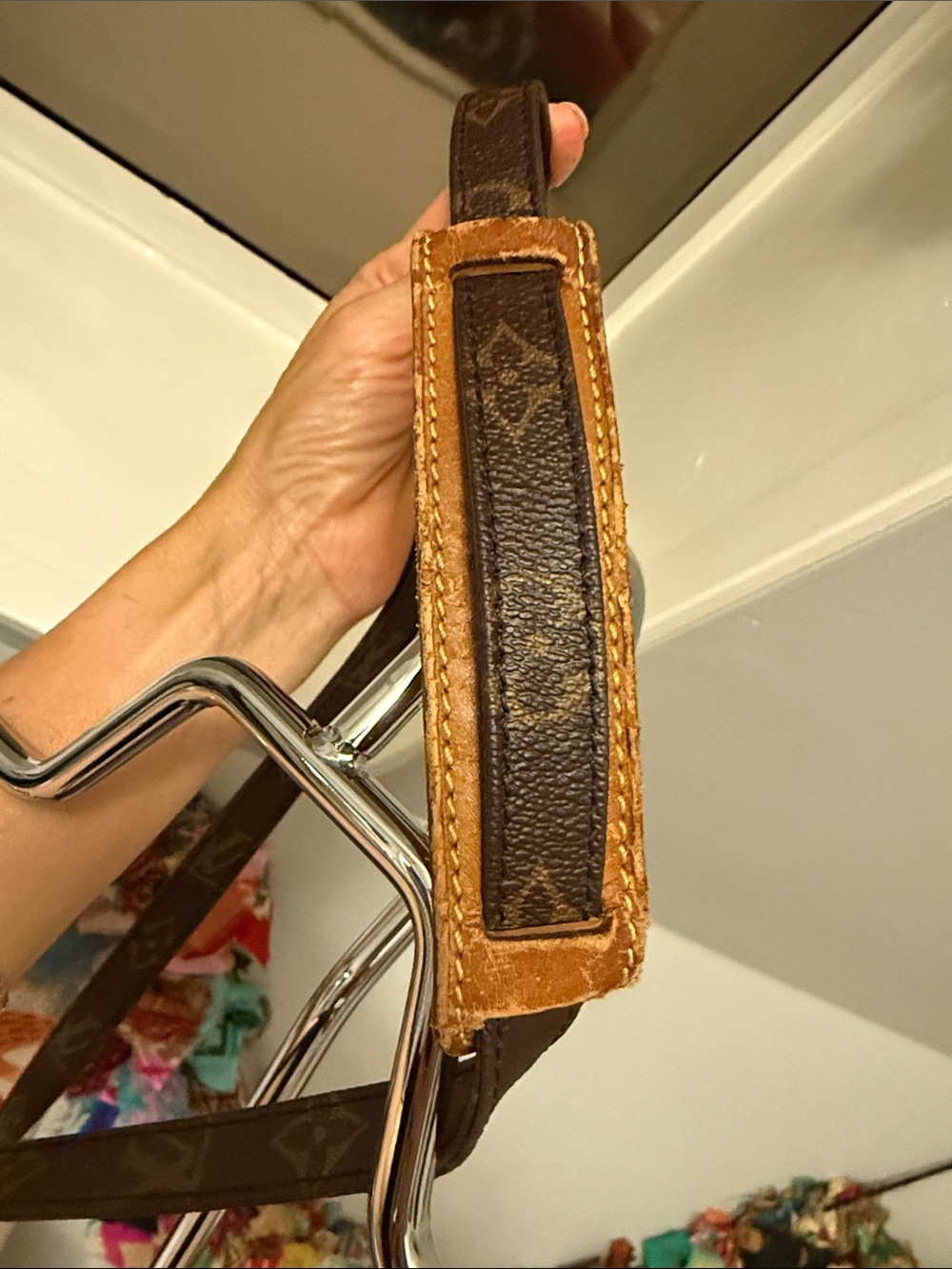 Louis Vuitton Monogram Amazone Crossbody Bag with Natural Vachetta Trim - Picture 11 of 17